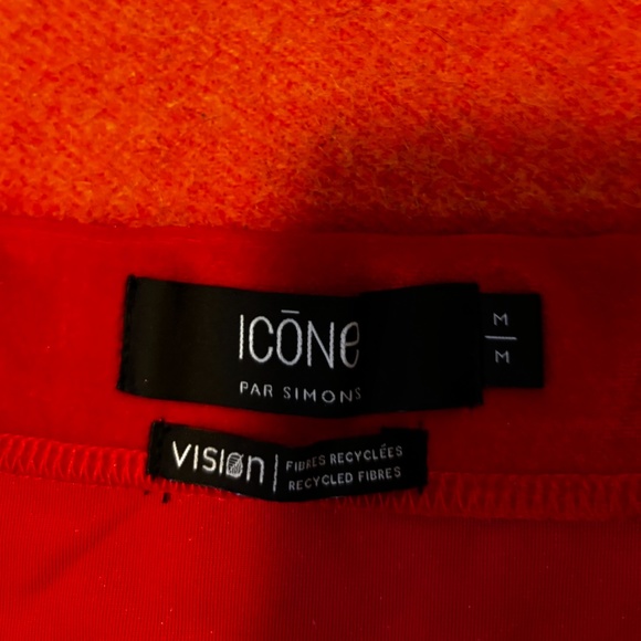 Red velvet wrap stretchy mini skirt NWT - Picture 9 of 13